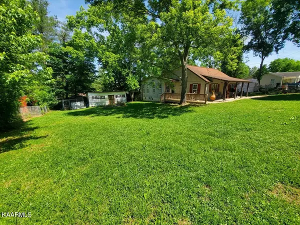 Andersonville, TN 37705,122 Craig LN