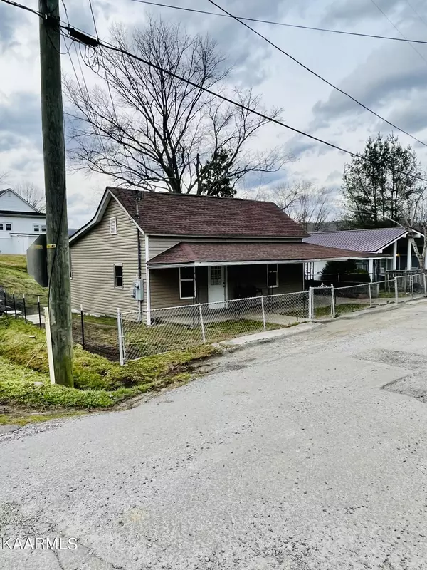 Jellico, TN 37762,617 Hall St