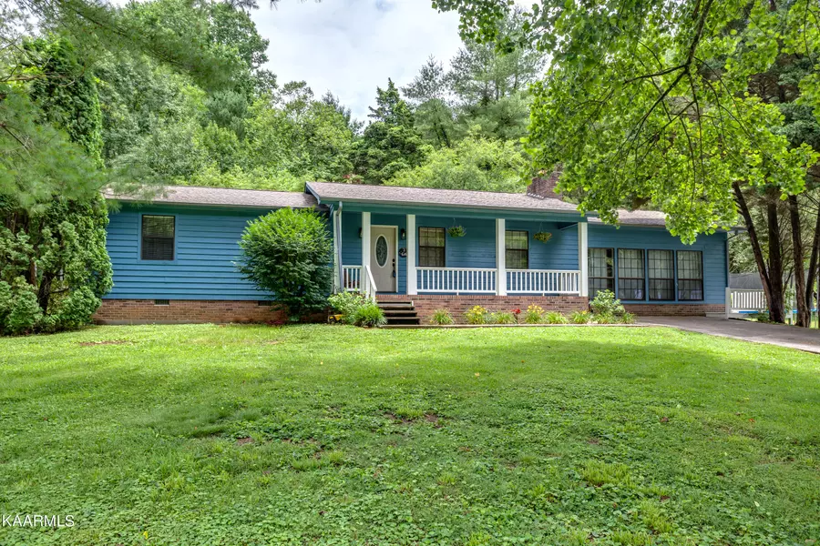 161 Tannery Rd, Walland, TN 37886