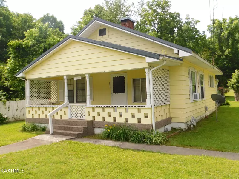 2521 Exeter Ave, Middlesboro, KY 40965