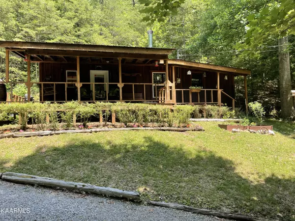 Tellico Plains, TN 37385,634 Cane Creek Mountain Rd Rd