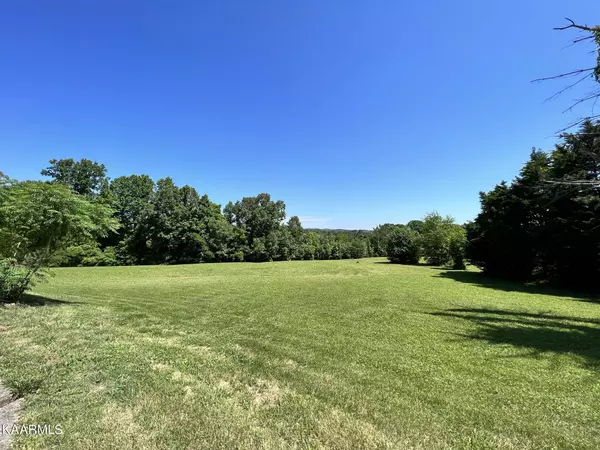 Lenoir City, TN 37771,286 Scenic View LN