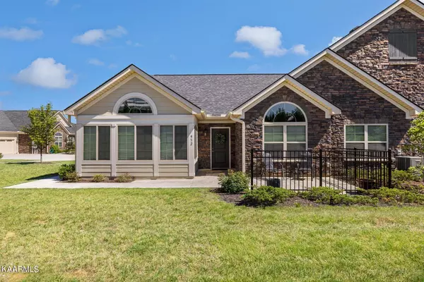 Farragut, TN 37934,932 Pryse Farm Blvd