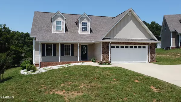 874 Hemlock CIR, Morristown, TN 37814