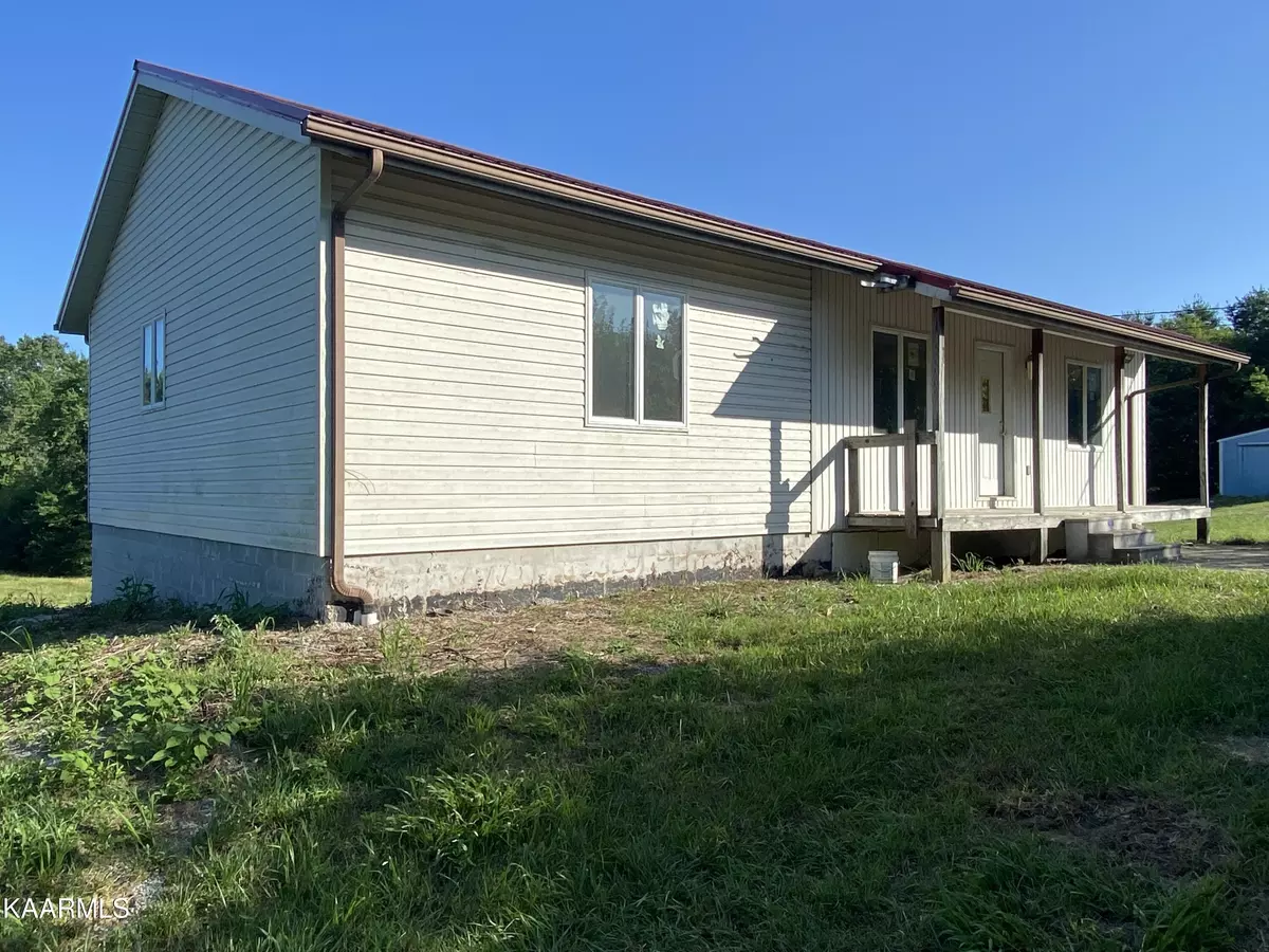 Crossville, TN 38571,4115 tabor LOOP