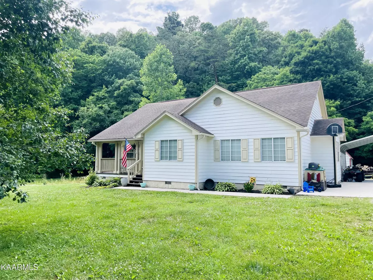 Lafollette, TN 37766,1145 Low Gap Rd