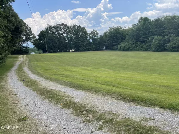 Tellico Plains, TN 37385,185 Akins Rd