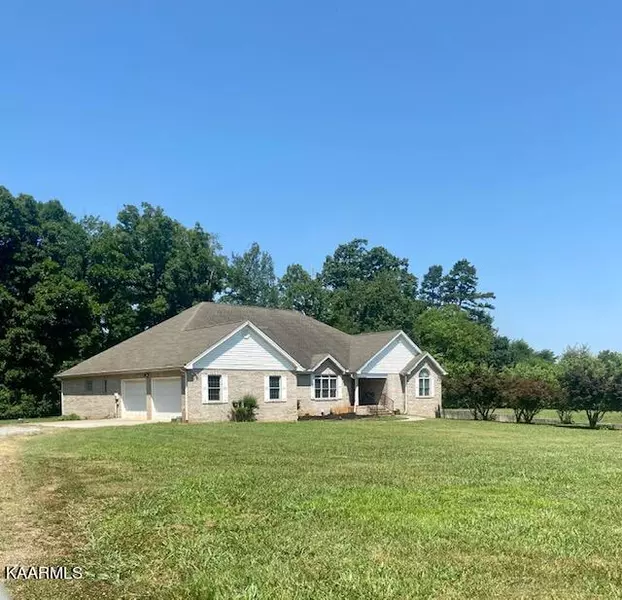 267 Foxboro LN, Greenback, TN 37742