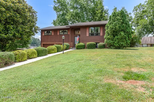 941 Radnor Rd, Maryville, TN 37804