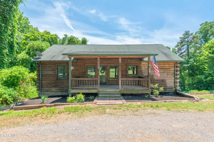 108 Gregory LN, Maynardville, TN 37807