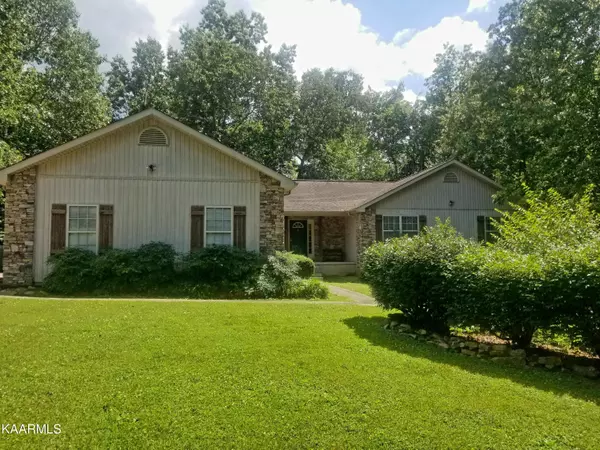 2004 Wichita DR, Crossville, TN 38572