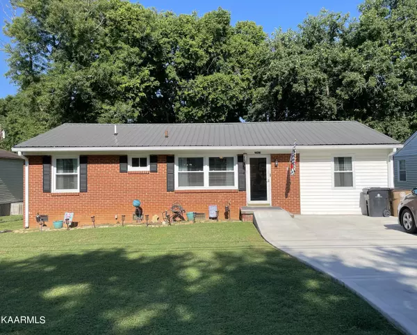 2903 Hackman St, Knoxville, TN 37920