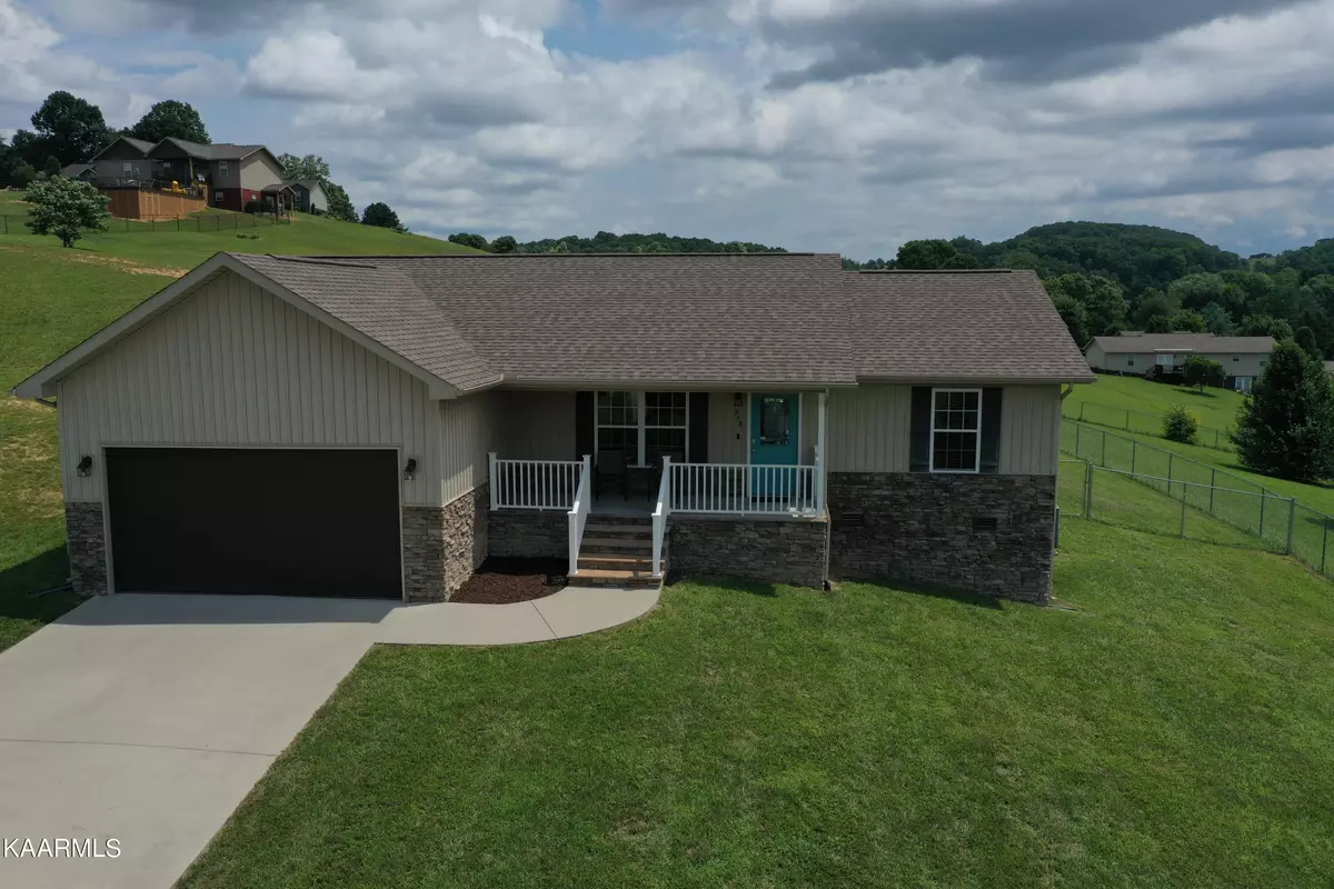 New Tazewell, TN 37825,258 Altina CIR