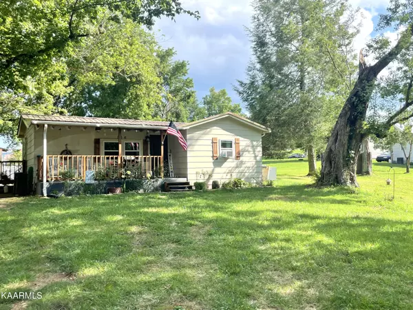 106 Deans WAY, Lafollette, TN 37766