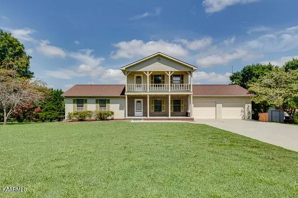 931 Calloway DR, Lenoir City, TN 37772