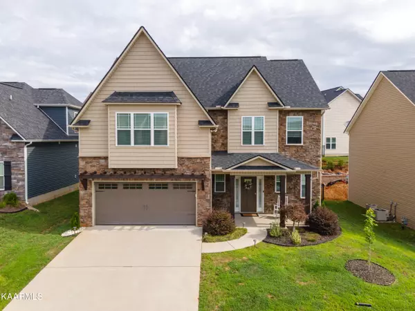 2606 Brooke Willow Blvd, Knoxville, TN 37932