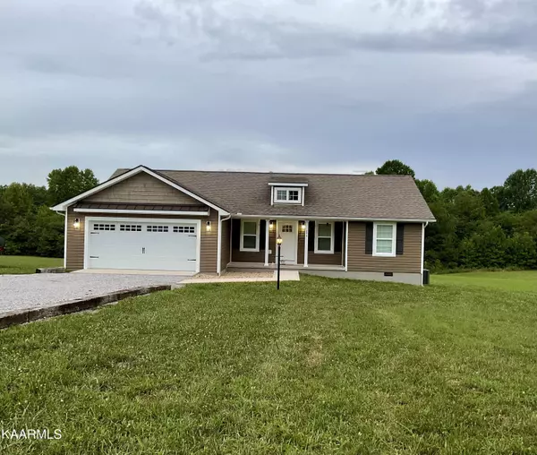 474 Stanley Hood Rd, Crossville, TN 38571