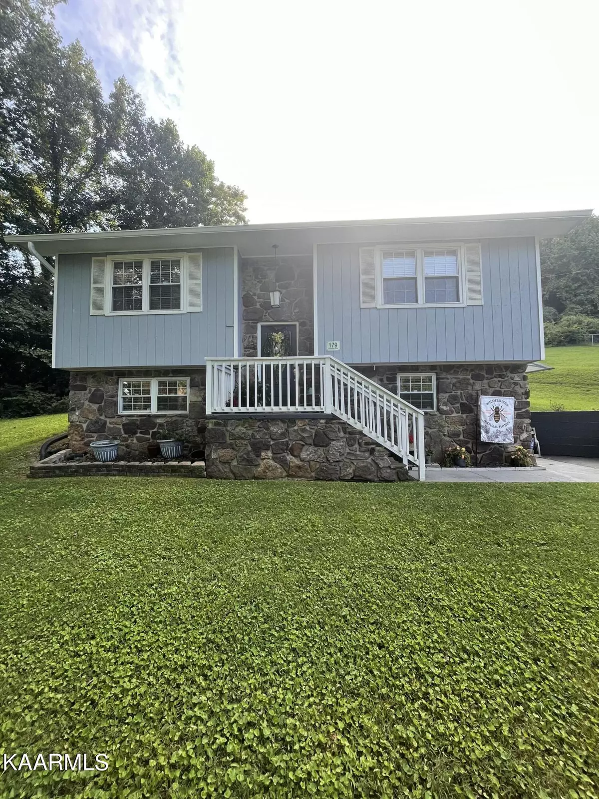 Tazewell, TN 37879,179 Cardwell DR