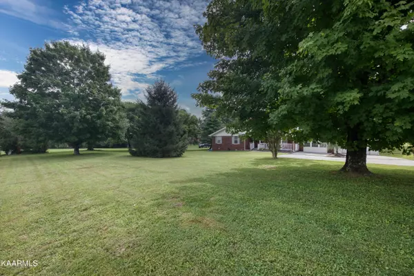 Lafollette, TN 37766,101 Chapman Crest DR