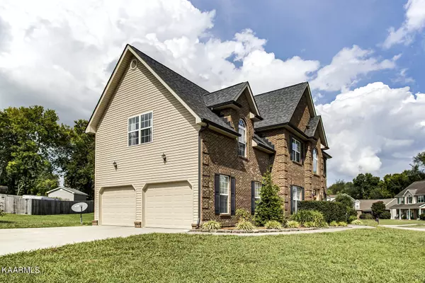 Lenoir City, TN 37771,152 Caulderwood LN