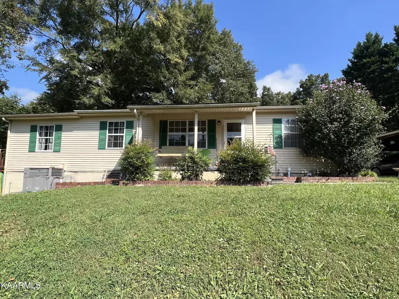 3911 Rocky Branch Rd, Walland, TN 37886