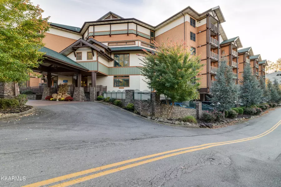 215 Woliss LN #210, Gatlinburg, TN 37738