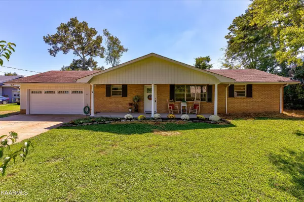 237 Cherokee Tr, Seymour, TN 37865