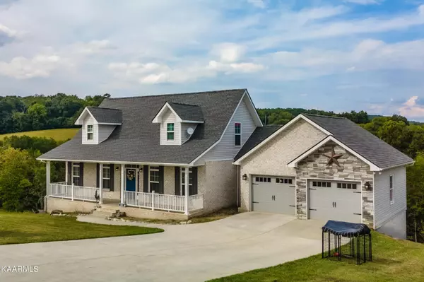 516 Mountain Vista Tr, Dandridge, TN 37725