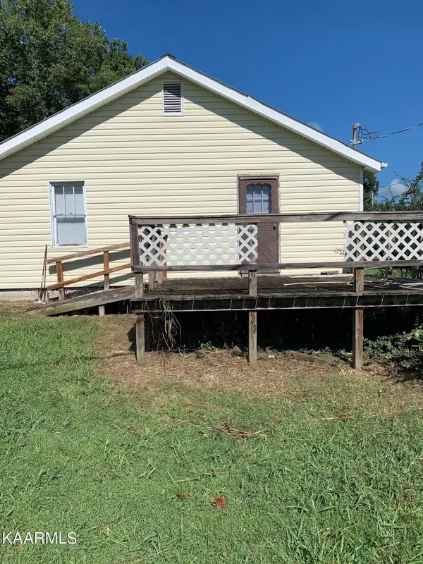 Jacksboro, TN 37757,225 Hatmaker Ridge Rd