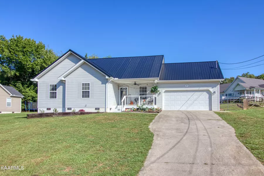 315 Monday Rd, Corryton, TN 37721