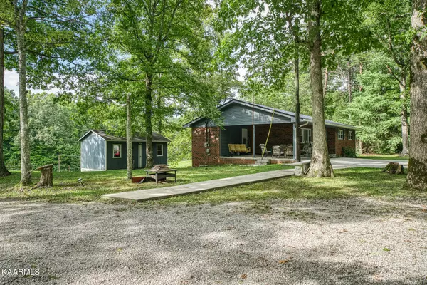 3465 Pickett Park Hwy, Jamestown, TN 38556