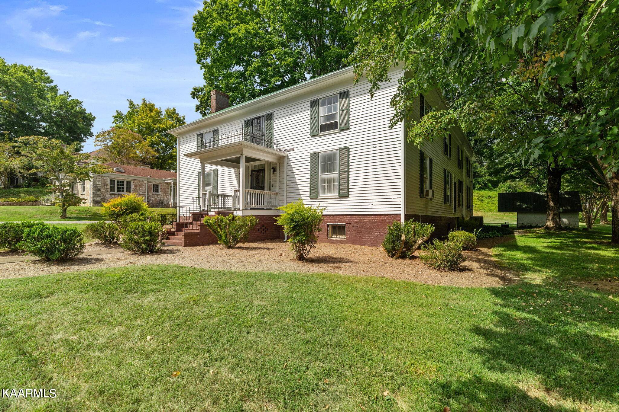 Rogersville, TN 37857,413 Main St