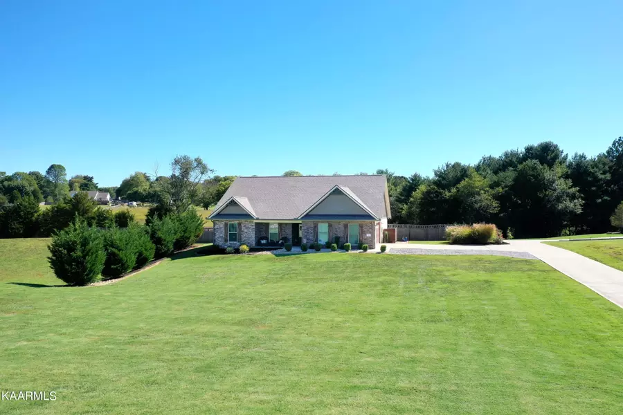 1414 Sally View DR, Friendsville, TN 37737