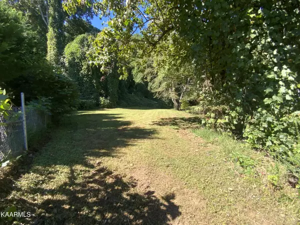 Rocky Top, TN 37769,319 Butcher LN