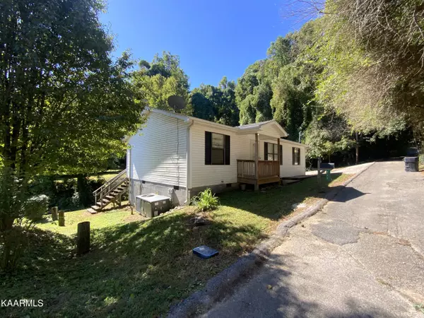 Rocky Top, TN 37769,319 Butcher LN