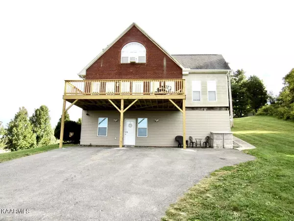 147 Four Winds LN, New Tazewell, TN 37825