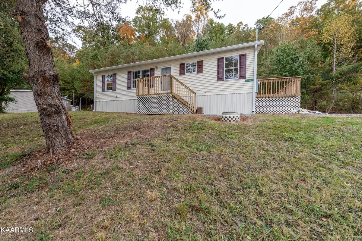 Powell, TN 37849,124 Red Hawk LN