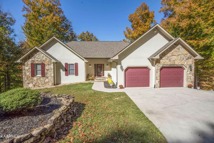 14 Northcove Estates DR, Greenback, TN 37742