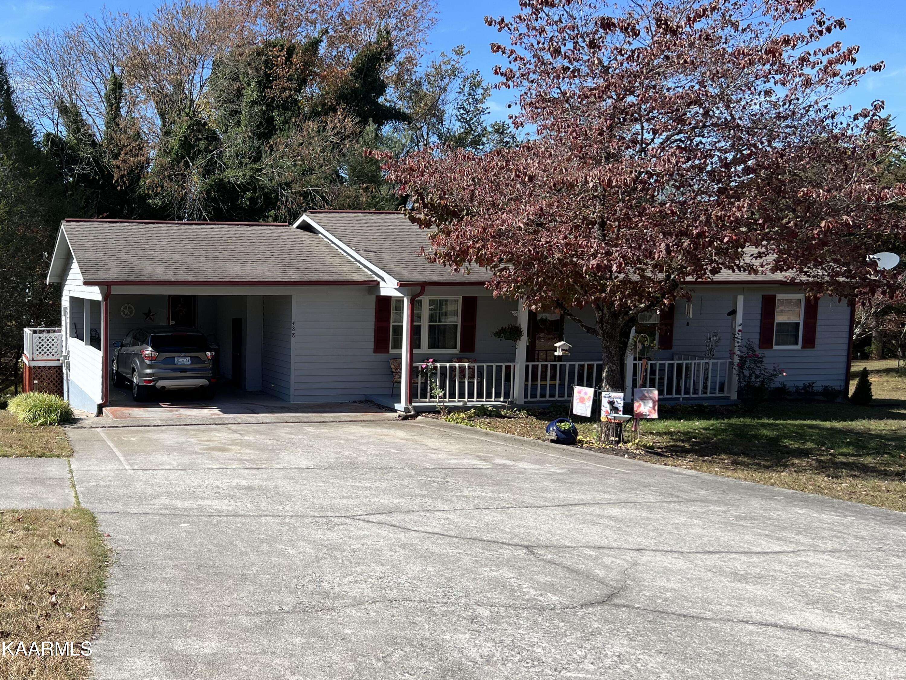 488 Oakhill DR,  Sweetwater,  TN 37874