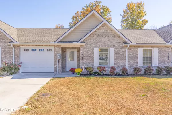 3318 Cummins LN,  Knoxville,  TN 37921