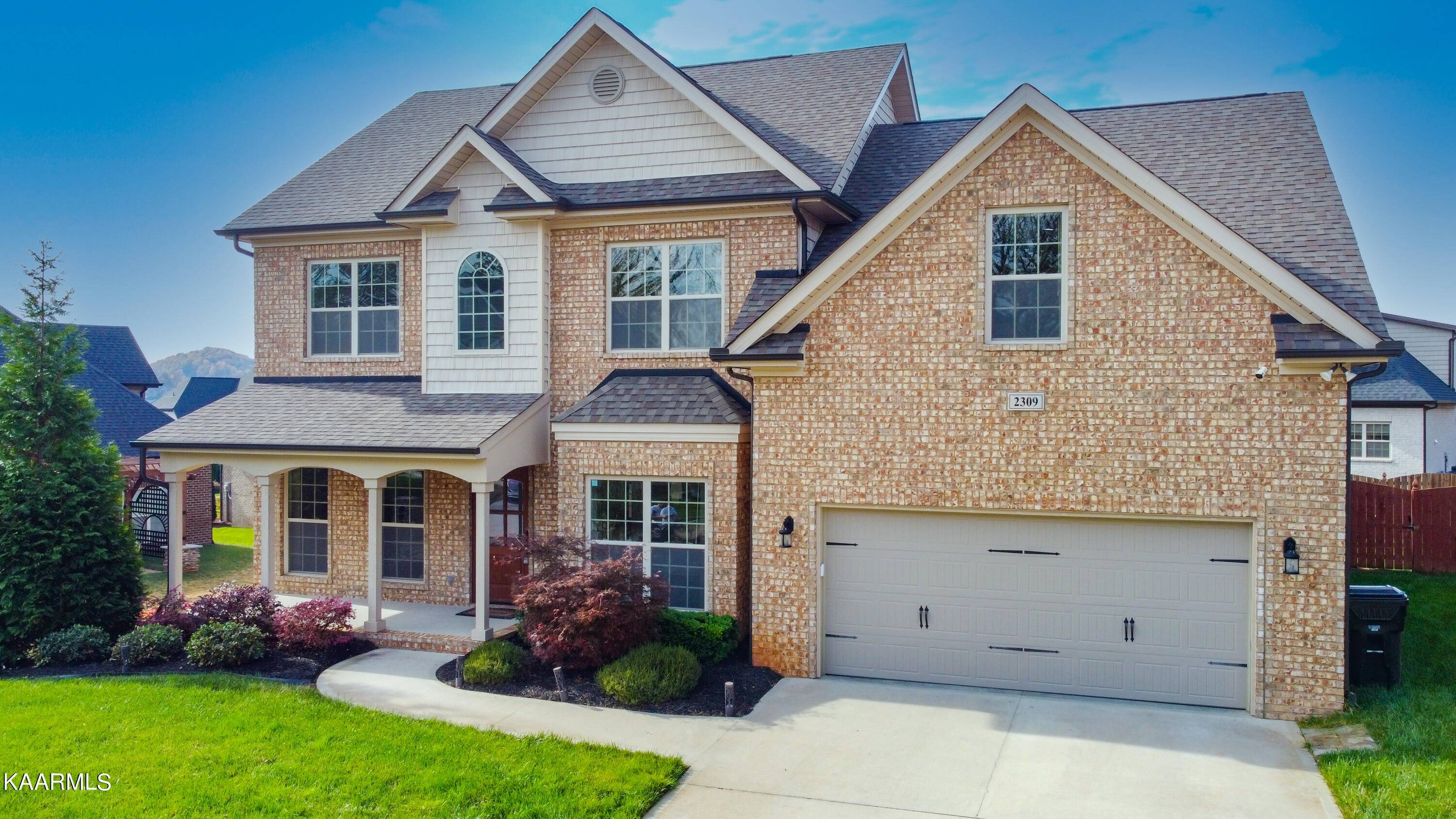 2309 Mission Hill LN, Knoxville, TN 37932