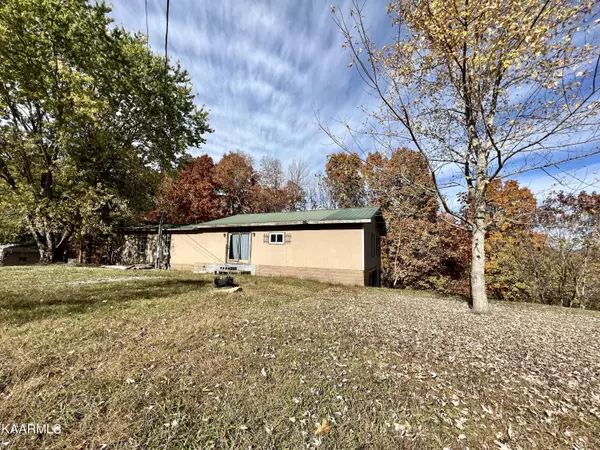 Jacksboro, TN 37757,164 Crestview LN