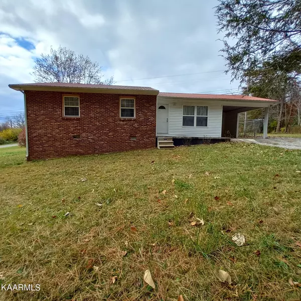 5465 Genesis Rd, Crossville, TN 38571