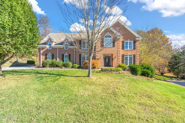 524 Oak Landing LN, Knoxville, TN 37934