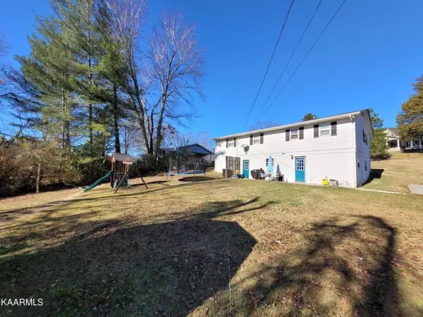 Rocky Top, TN 37769,105 Mountain View DR