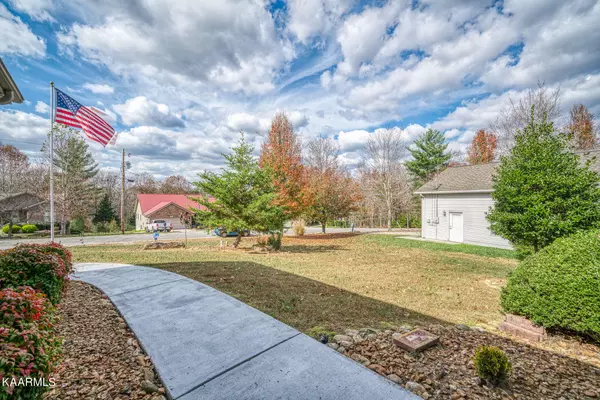 Fairfield Glade, TN 38558,16 Dickens LN