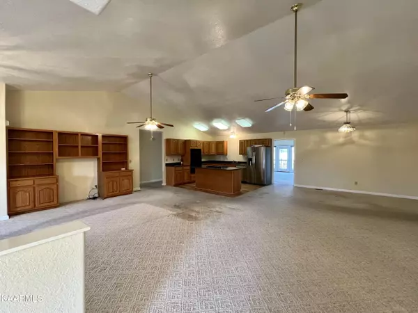Lenoir City, TN 37772,1808 Allen Shore DR