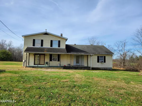 409 Junior Camp Rd, Monterey, TN 38574