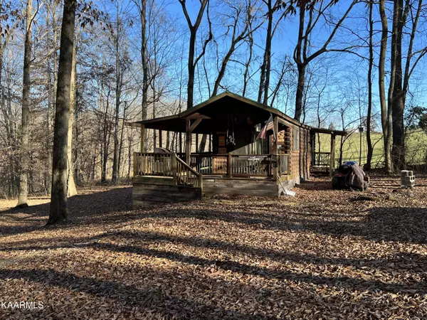 304 Bear Paw Rd, Albany, KY 42602