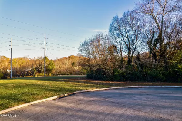 Lenoir City, TN 37772,1208 1299 Oakley Glen LN